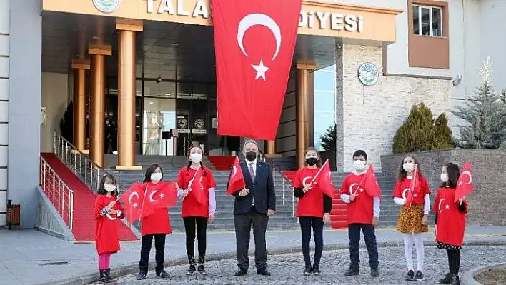 Talaslı öğrencilerden İstiklal Marşı klibi