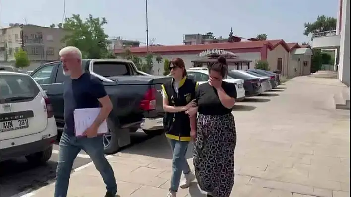 Tanınmamak için çarşafa girip hırsızlık yaptı