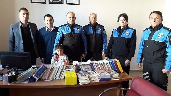 TDP'den 10 okula kitap yardımı