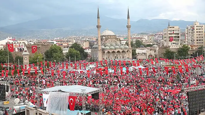 15 Temmuz'un yıldönümünde Cumhuriyet Meydanı'na davet var!