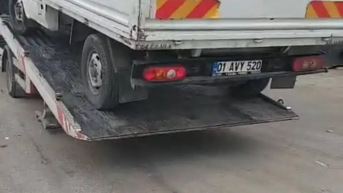 Ters yöne girip kadın şoföre hakaret etti, ehliyetsiz çıktı... Bakın ne kadar ceza yedi