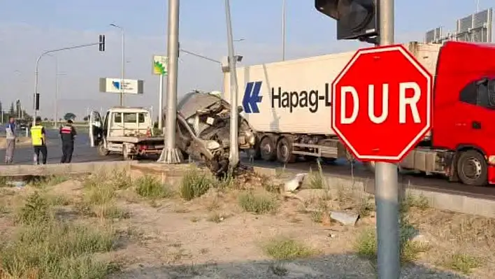 Yeşilhisar'da kaza: Çok sayıda yaralı var