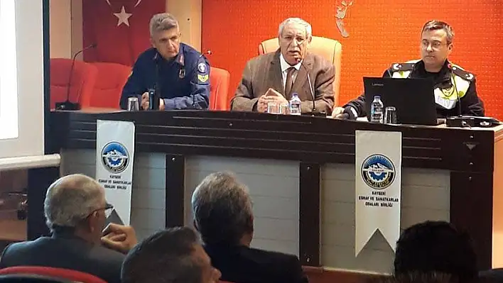Ticari araç şoförlerine Trafik genelgesi eğitimi