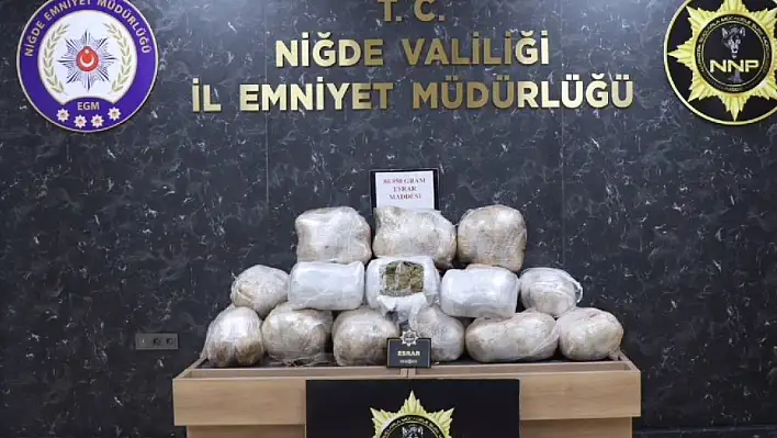 Niğde'de toplamda 86 kilo 950 gram esrar ele geçirildi