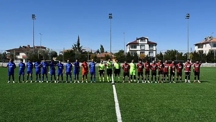 Tomarza Belediyespor sezonu beraberlikle açtı