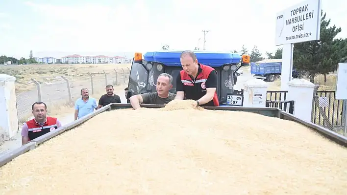 Tomarza'da hasat heyecanı!