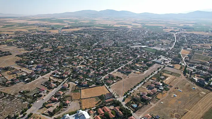 Tomarza'nın zirvesinde dikkat çeken çalışma! Bakın ne yapıldı?