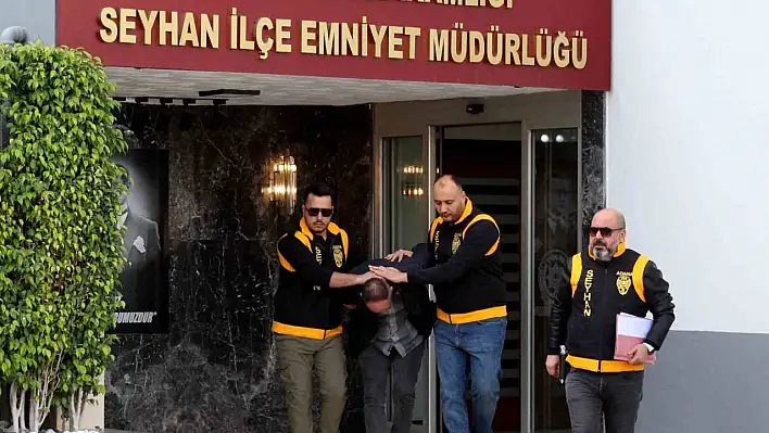 Bahçeden kavanoz içinde el bombası ve EYP çıktı!