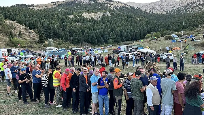 Türkiye'nin dört bir yanından Tomarza'ya akın ettiler