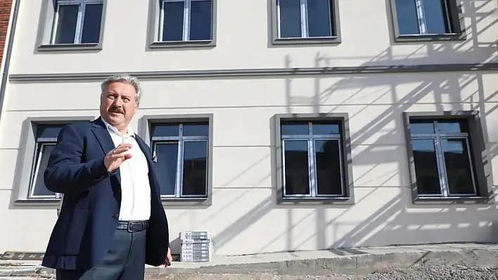 Türkiye'nin en çok okul yapan belediyesinden bir okul daha