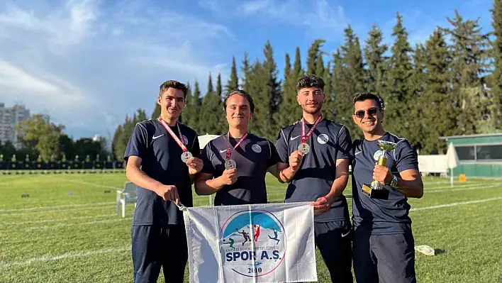 Kayserili sporculardan büyük başarı... 4 ödülle döndüler