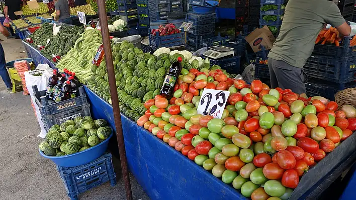 Turşu kurma sezonu başladı, fiyatlar cep yakıyor