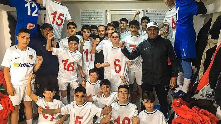 Kayserispor U14 3 attı 3 aldı