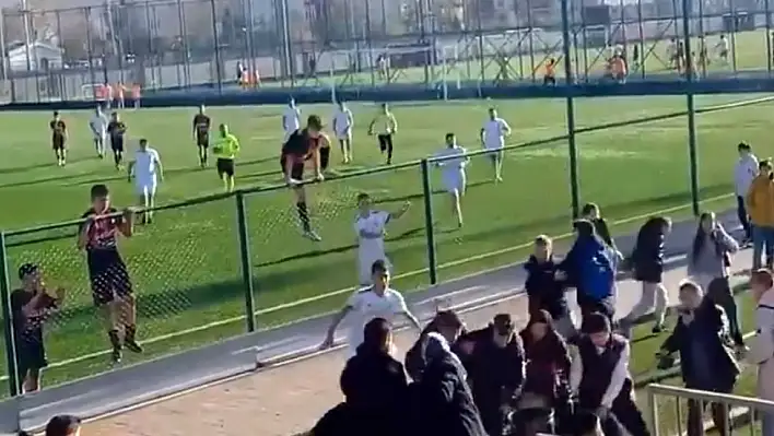 U15 maçında kavga, cezalar yağdı