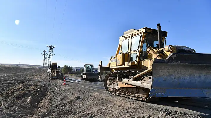 Üç mahalleyi kapsayan 7 kilometrelik yeni yol