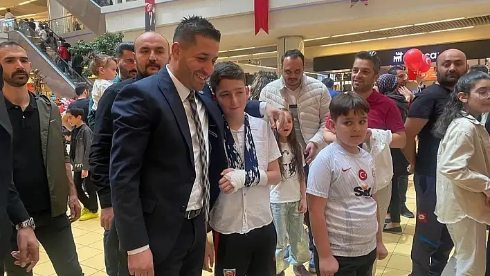 Ülkü Ocakları'ndan 23 Nisan etkinliği