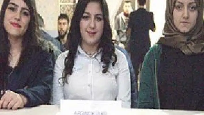 ÜLKÜ OCAKLARI'NIN YARIŞMASINI  KAZAN ARGINCIK GRUBU OLDU