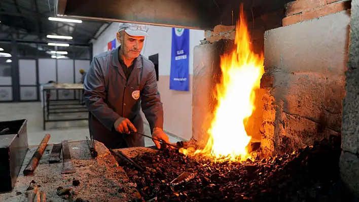 Uluslararası iş imkanı sağlıyor! Kayıtlar başladı