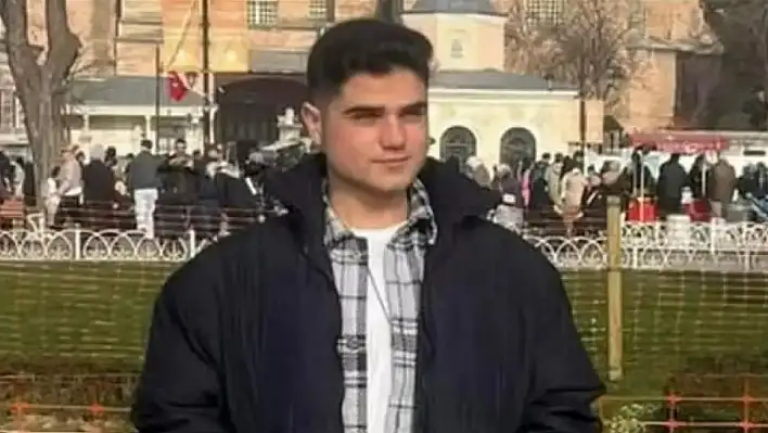 Üniversite öğrencisi Celal Türkaslan son yolculuğuna uğurlandı