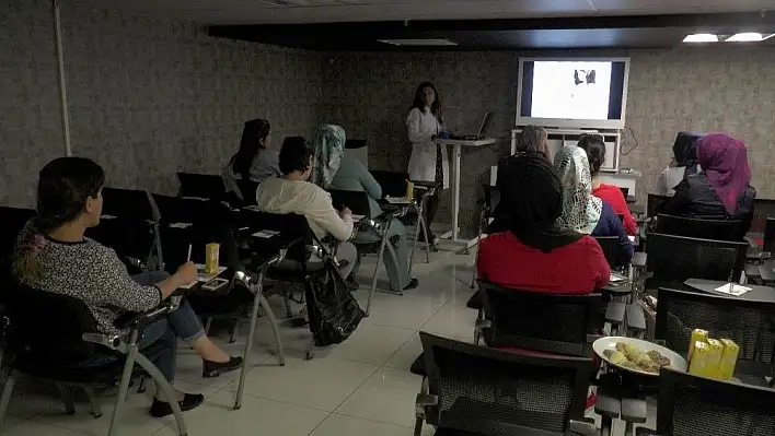 Uzman Doktor Sezin Aslan: 'Annenin bebeğine verebileceği en güzel şey, anne sütüdür'

