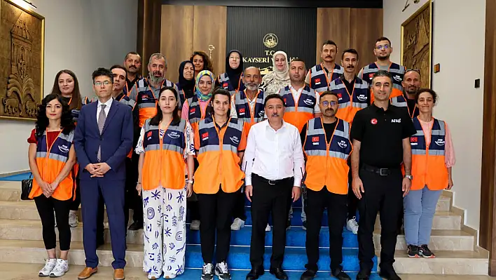 Vali Çiçek, AFAD gönüllülerini kabul etti