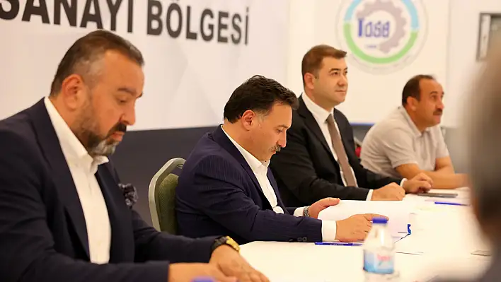 Vali Çiçek, İncesu'da sanayicilerle bir araya geldi