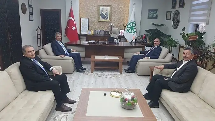 Vali Günaydın'dan Kayseri Şeker'e ziyaret