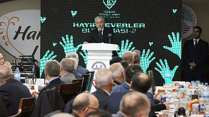 Vali Kamçı Hayırseverlerle Bir Araya Geldi