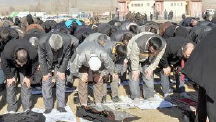 VATANDAŞIN 'BOL KAR VE YAĞMUR YAĞSIN' DUASI