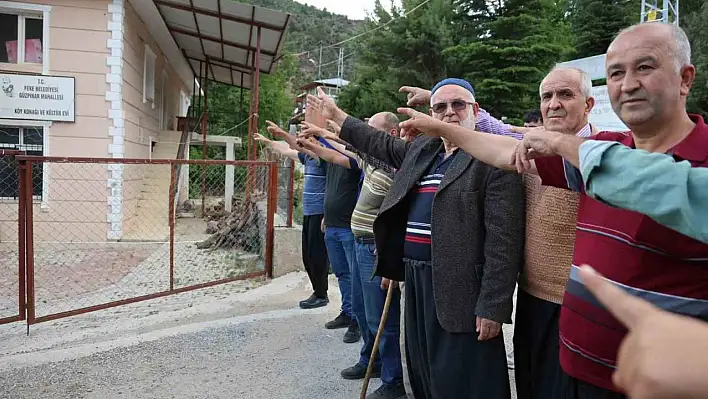 Vatandaşların köy adına alındı sandıkları konak, eski muhtarın çıktı