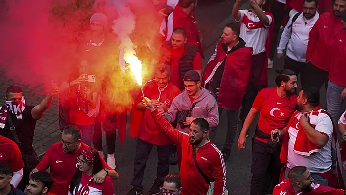 Vekil, Kayseri'deki yetim kızın hayalini gerçekleştiriyor