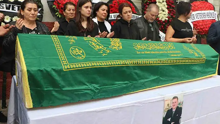 Veteriner Hekimler Odası Başkanı Köse toprağa verildi