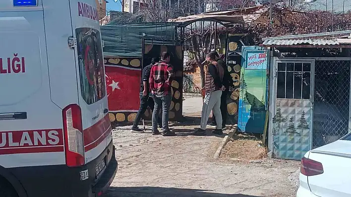 Çoban ahırda ölü bulundu