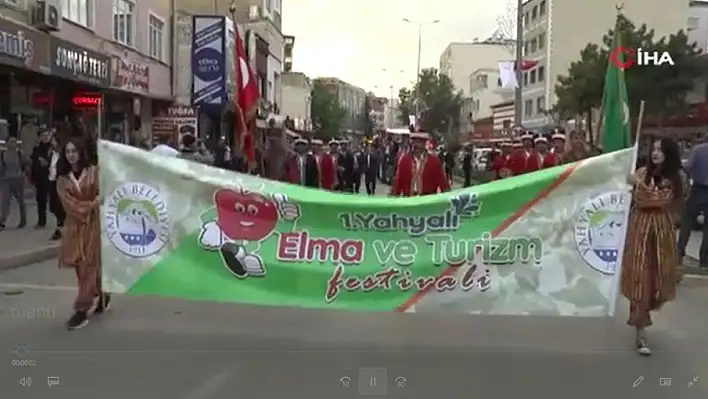 Yahyalı 1. Elma ve Turizm Festivali'ne yoğun ilgi