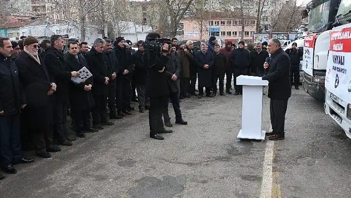 Yahyalı'dan Halepliler için yardım konvoyu