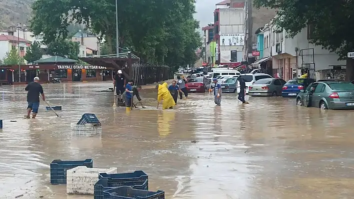 Yahyalı sele teslim oldu - Kayseri Haberleri