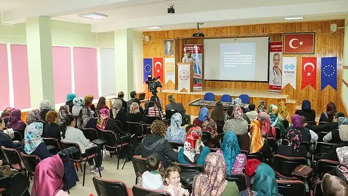 Yahyalılı kadınlara aile içi iletişim semineri