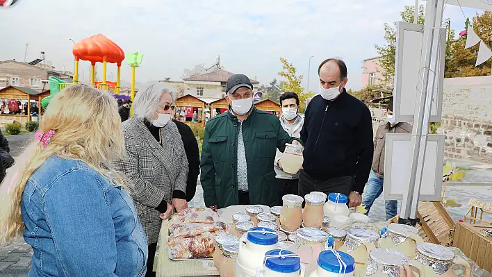 Yalçın: Kadın girişimcilerin önünü açtık