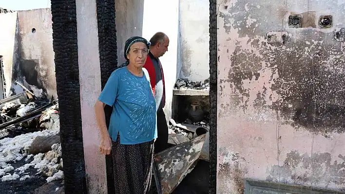 37 yıllık birikim kül oldu