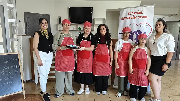 Yaparak  başarıyorlar: ZİÇEV'de tatlı eğitim