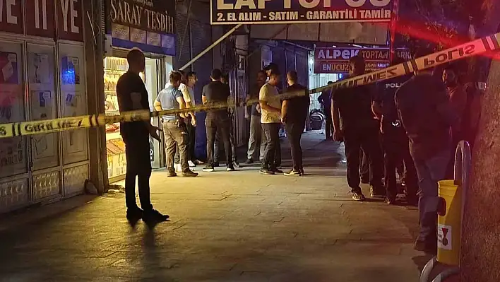 Tartıştığı karısını öldürdü