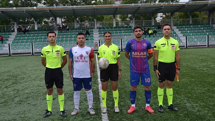 Yeni Esenspor'dan 4 gollü galibiyet