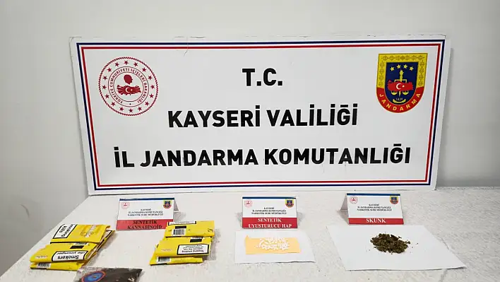 Yeşilhisar'da operasyon: Araçtan çıkanlar şoke etti!