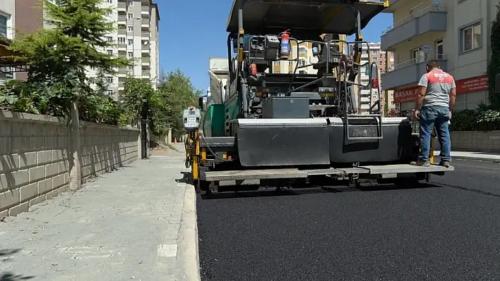 Belediye o mahallede çalışmalara devam ediyor