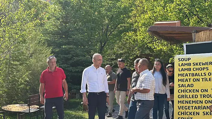 Yoğun ilgi gören vadiye CHP'li vekil Niğde dönüşü uğradı!
