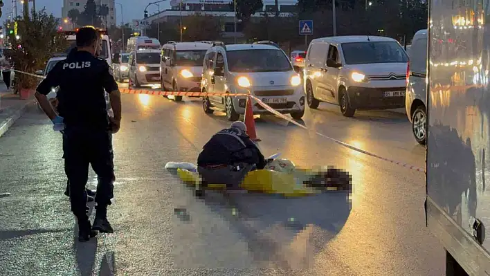 Kamyonun çarptığı yaşlı adam öldü