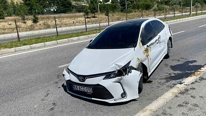 Yozgat'ta 2 araç çarpıştı