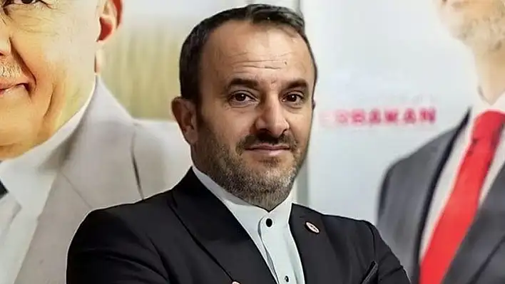 YRP Tomarza'da bayrak değişimi