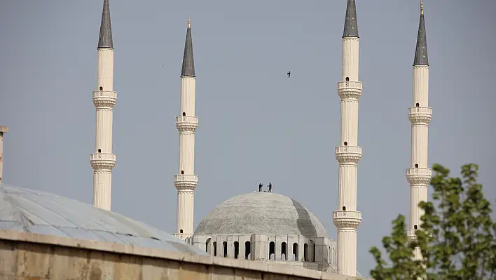 Yürekleri ağza getiren görüntü!