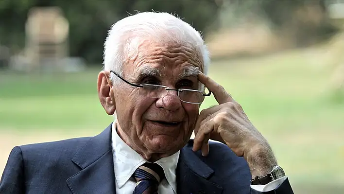 'Yüzyılın en iyi beyin cerrahı' hayatını kaybetti